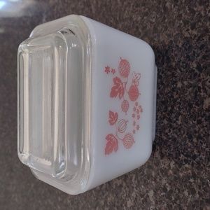 Pyrex pink and white gooseberry